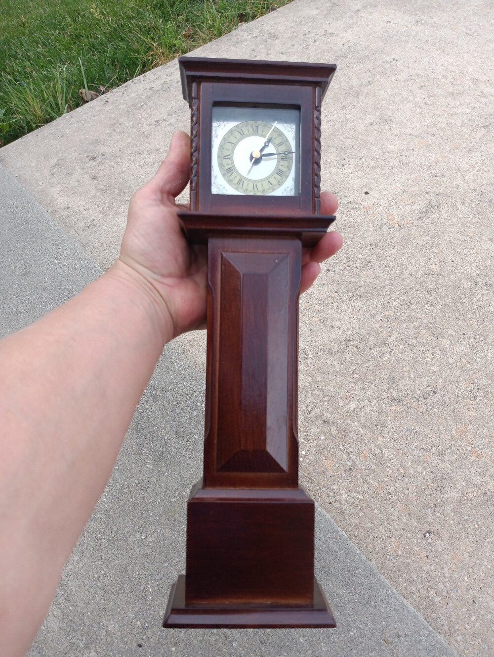 Vintage Bombay Company 1991 Grandfather Mantle Clock 13"